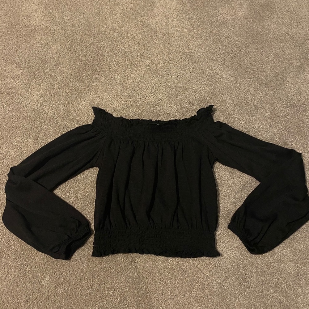 Off the shoulder blouse | SM (never worn)